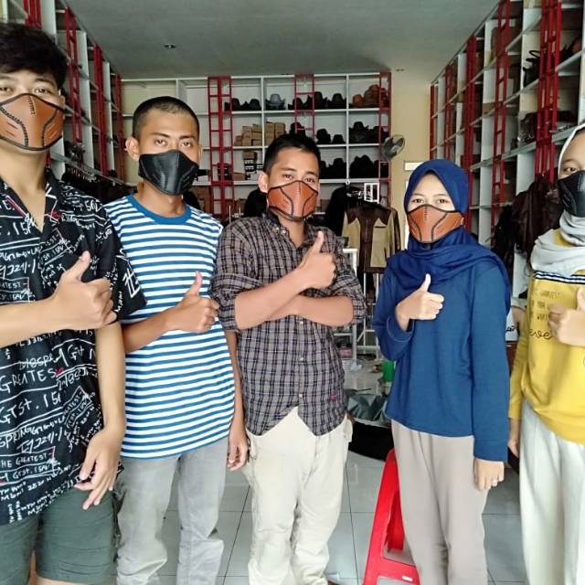 Masker bahan kulit asli