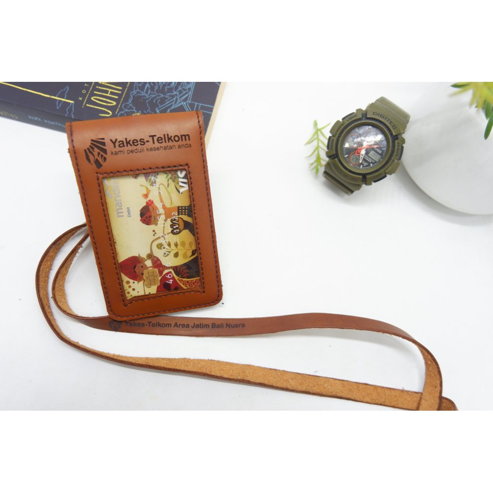 

Promo ID CARD HOLDER KULIT CUSTOM MAGNET LIPAT 2 SLOT NAMETAG BADGE BROWN TERMURAH terbaik