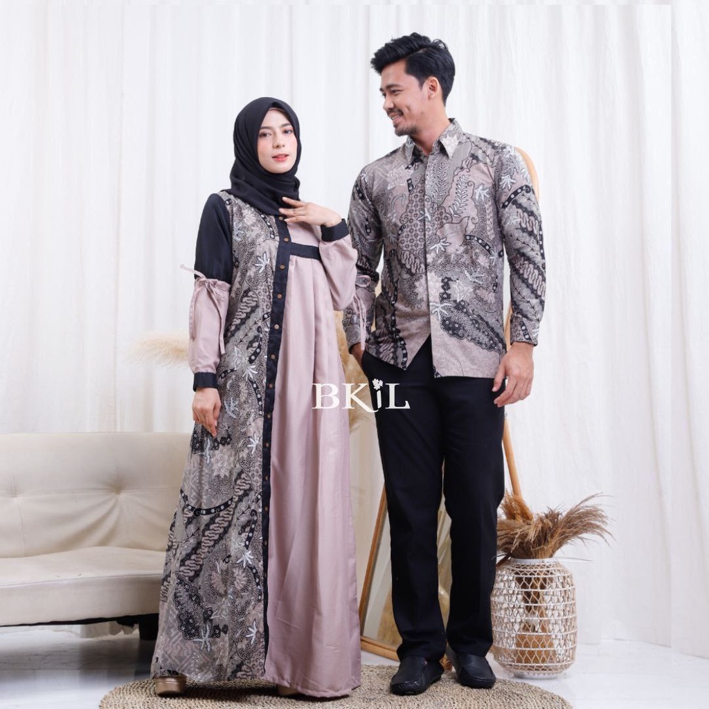 SAROJA (555) BAJU COUPLE KEKINIAN COUPLE MOSCREPE PREMIUM GAMIS RAYA