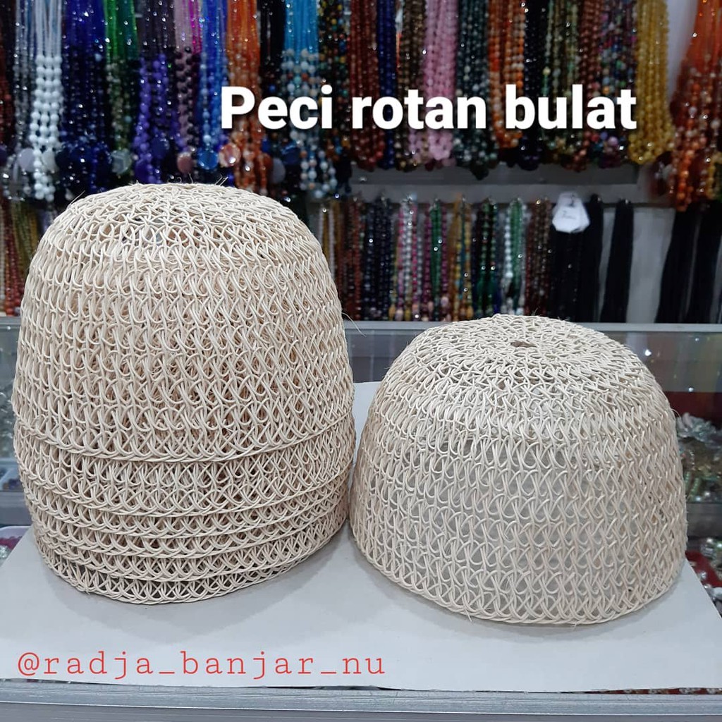 Peci rotan bulat asli Kalimantan