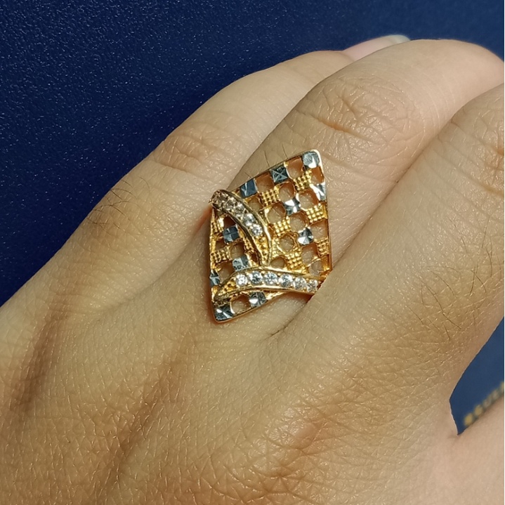 Cincin Emas 17K - 2.05 gr Kadar 750 - 757