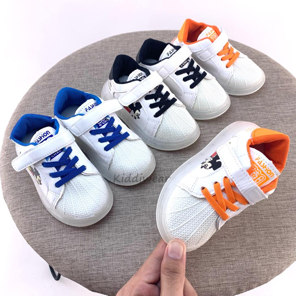 (Kiddiwear) Sepatu anak Led MBK74