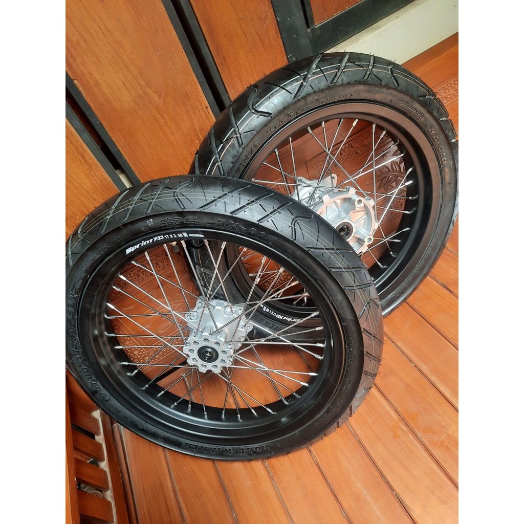 Rakitan Sepaket Velg Set Ban Set Supermoto CRF150L Ban IRC