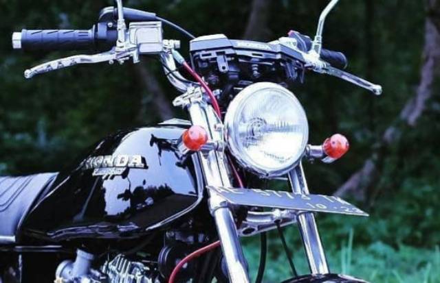 Kupingan Tralis Kupingan Lampu Pesek Cb Gl100 Glpro Set Dudukan Braket Plat Nomor Shopee Indonesia Modif gl lampu pesek