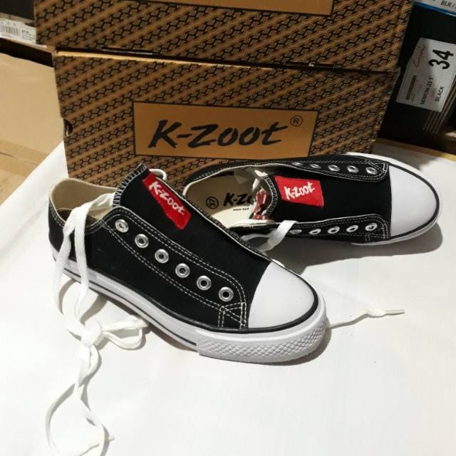 Sepatu sekolah pendek K-ZOOT pedrosa