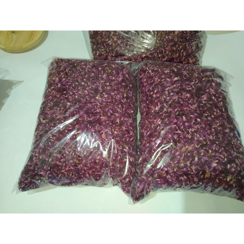 

DRIED ROSE PETAL/KELOPAK MAWAR KERING/100G