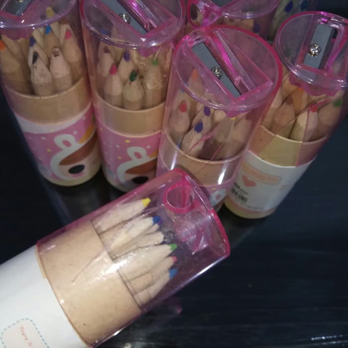 

1 set 12 Pensil Warna Watercolor JUAL RUGI - Pensil dengan serutan