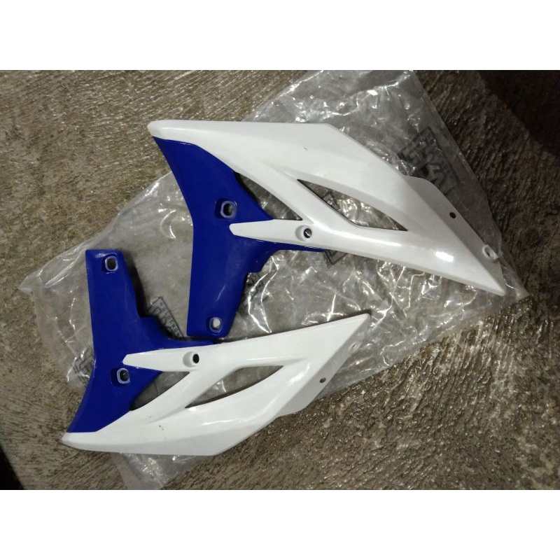 COVER TANGKI YZ 250 YZF