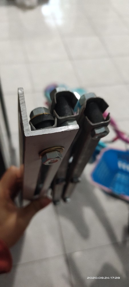 Jemuran Tempel Stainless 150 Cm