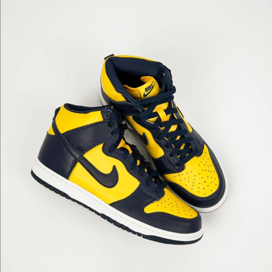 Dunk High Michigan