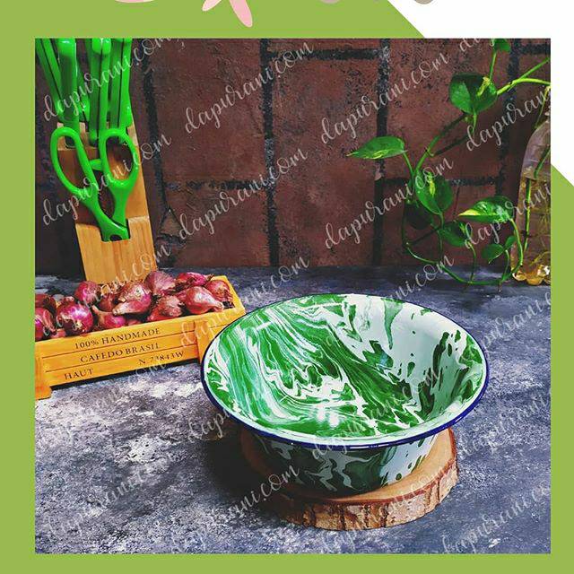 Mangkok baskom blirik