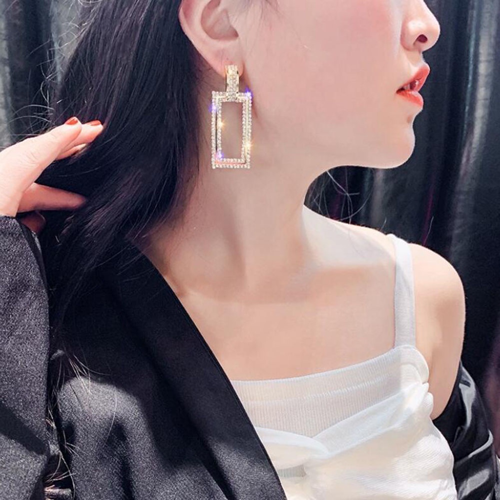 Hu Hu Hu Hu Hu Alat Bantu Pasang Kacamata♡ Anting Tusuk Gantung Wanita Desain Persegi Panjang Hollow Hias Berlian Imitasi Untuk Hadiah