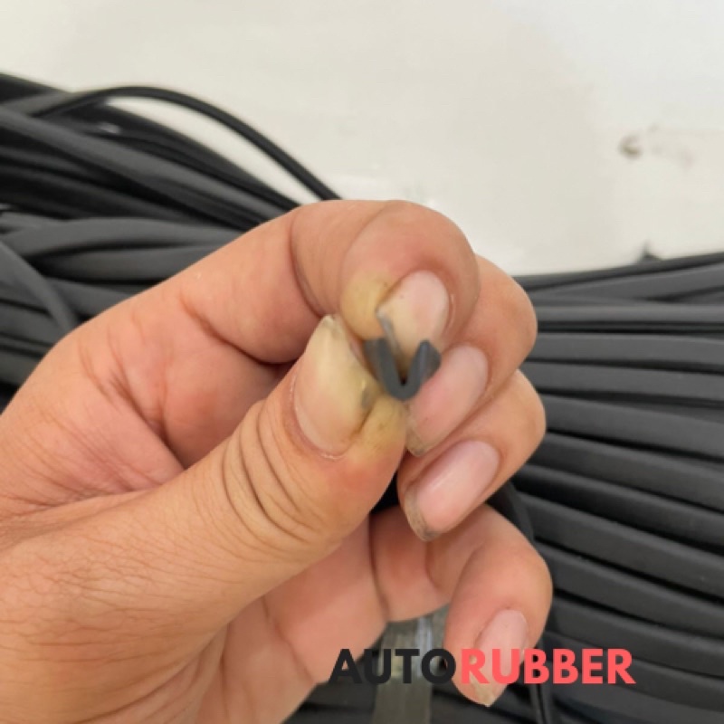 Karet Lis Jepit Kecil