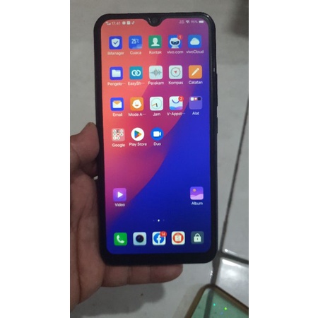 VIVO Y15 RAM 4/64 SECOND,BEKAS PEMAKAIAN PRIBADI MULAI DARI BARUNYA