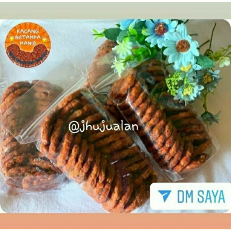 

Kuker Lebaran/Snack/Cemilan Enak Kacang Betampik isi 30 oleh-oleh khas KALSEL