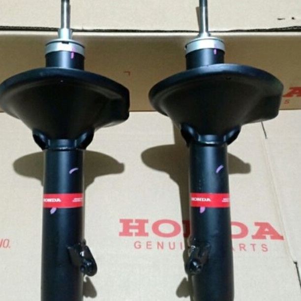 shock breaker honda city tipe Z depan showa thailand