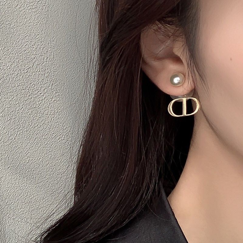 Anting Titanium Mutiara DD Wanita Korea