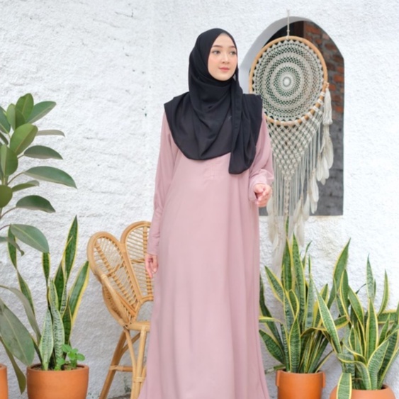 Mahira Abaya Polos Warna Gamis Lebaran Terbaru Murah Terbaru Kekinian Busui Friendly