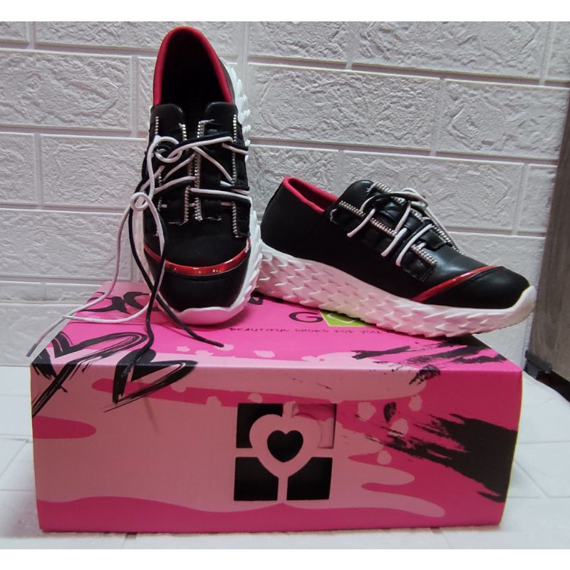 sepatu wanita branded gosh Original ukuran 37