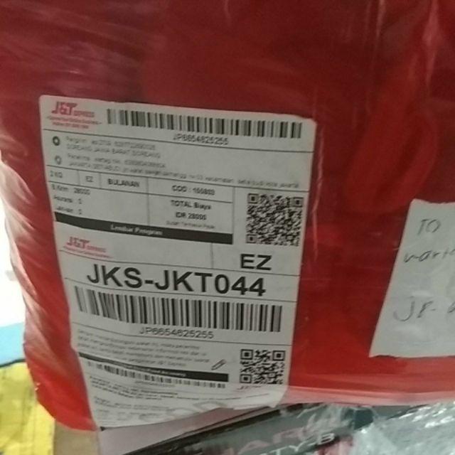 Polos_bed Cover Aja Fata Signature Polos Embos Uk.180/160