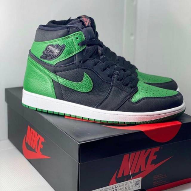 Nike Air Jordan 1 OG Pine Green 2.0