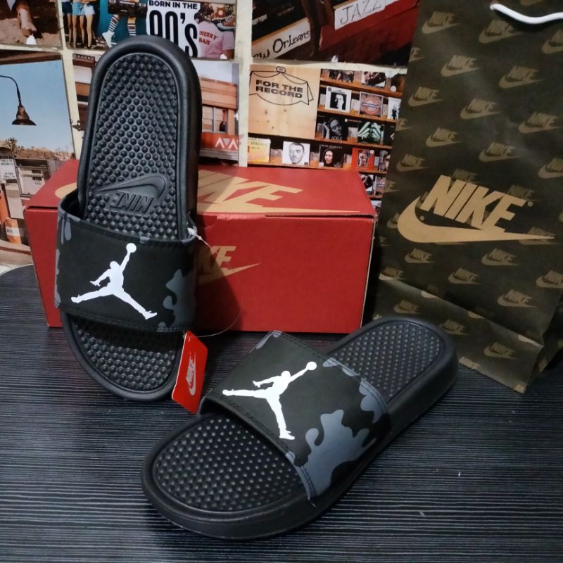 SANDAL NIKE AIR JORDAN SENDAL BASKET TERMURAH SENDAL SLOP PRIA WANITA SENDAL SLIDE SLOP MURAH SANDAL SELOP PREMIUM SANDAL OOTD COD BEST SELLER