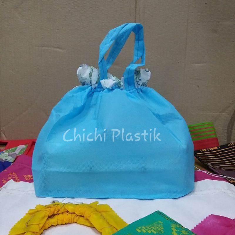 Tas serut tebal jumbo 28cm x 28cm / Tas kain / Tas spunbond / Tas hajatan