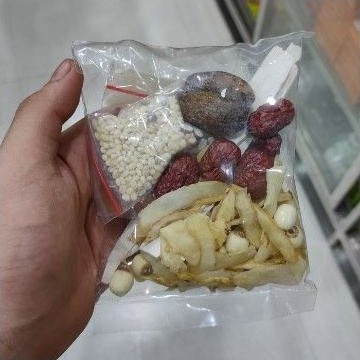 

Liu Wei Tang / Lakbi / Lak Bi (Six Flavour Soup) - Ramuan Herbal Iga