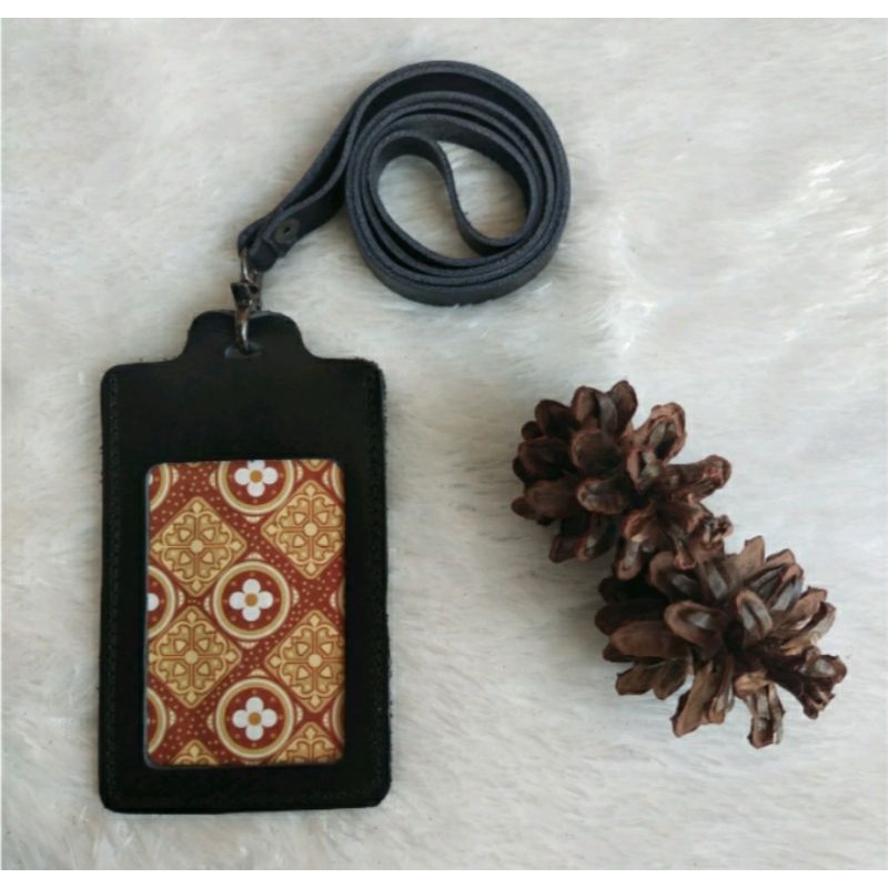 

Name Tag Kulit Asli DG45