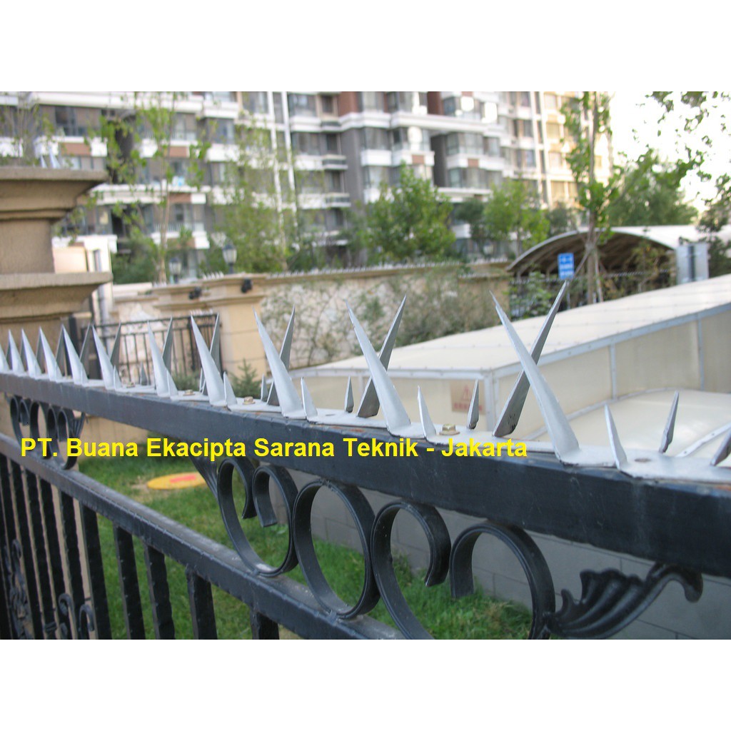 TERMURAH & KUAT Panjang 125cm & Tebal 2mm - Wall Spike setajam Silet untuk Anti Maling Panjat Pagar