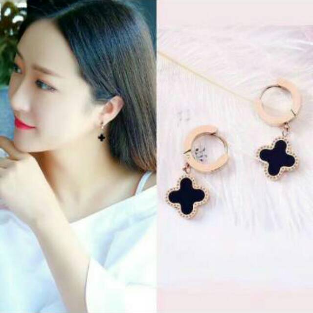 Anting clip titanium