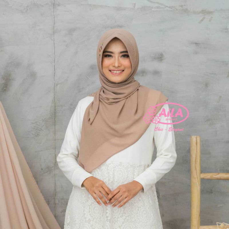 Rhea Squin by AiLA | Kerudung Instan | Hijab Instan | Hijab Instan Sulam Payet Manik-Manik | Hijab A