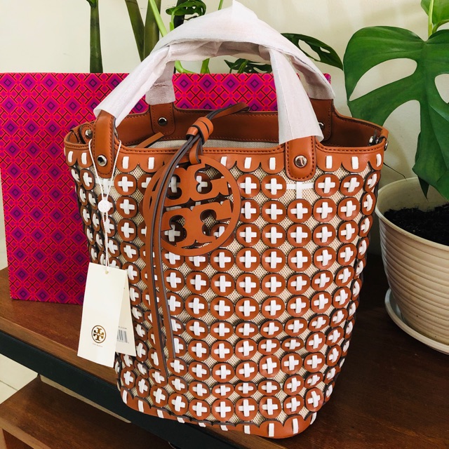 Sale TORY BURCH MILLER LEATHER CHAINMAIL BUCKET BAG