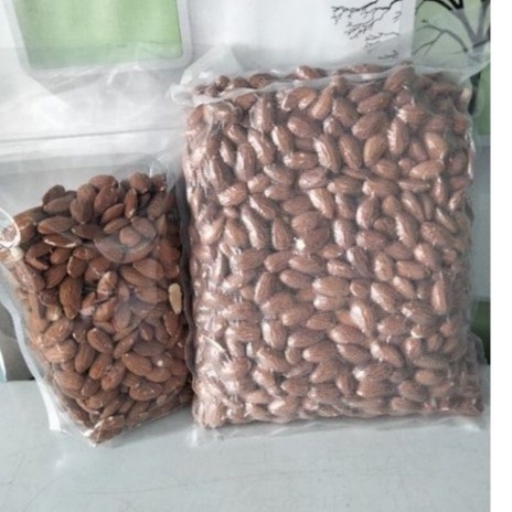 

KACANG ALMOND PANGGANG 1kg/NATURAL ROASTED ALMOND