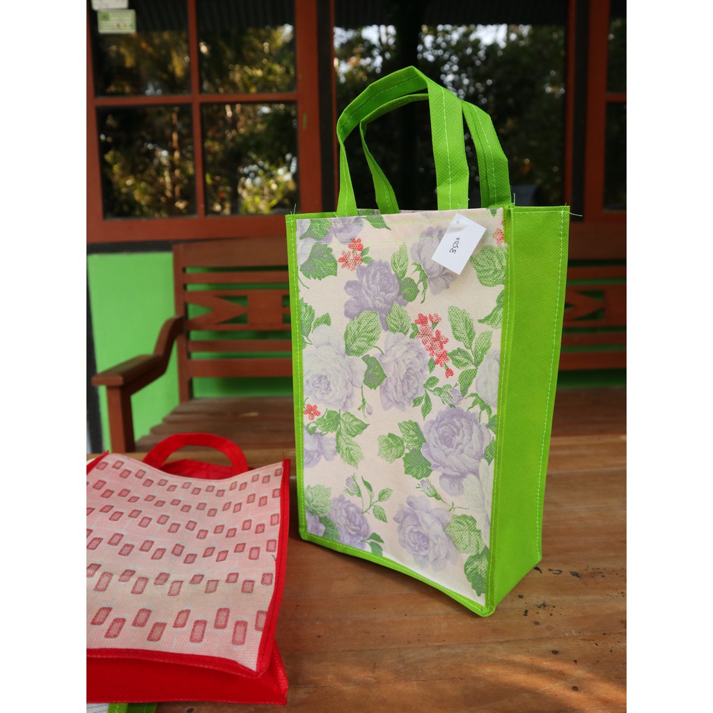 

Tas Ulang Tahun Motif 16.25