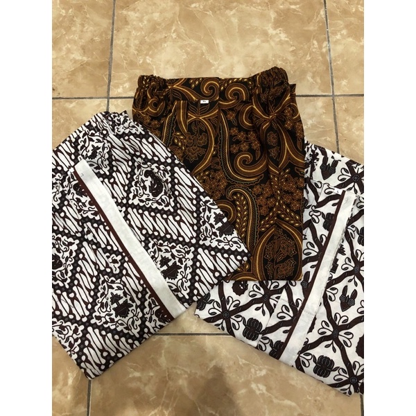 rok jarik wiru | rok jarik cowok cewek | rok wiru | rok jarik | rok kamis pahing | jarik jadi | jari