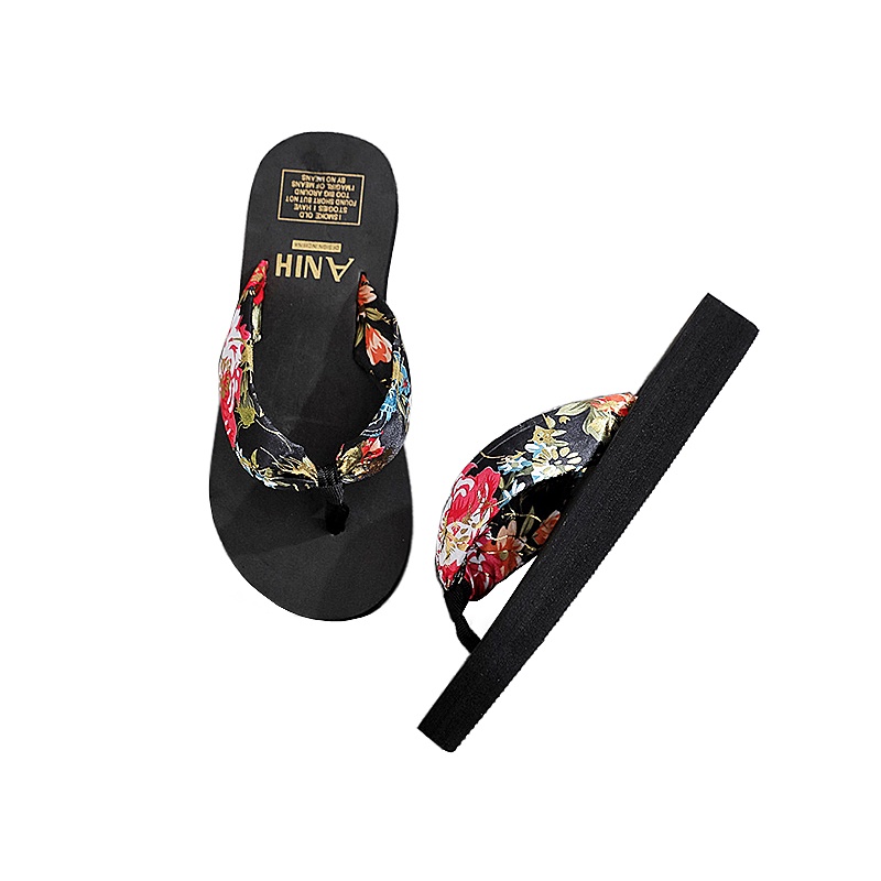 Sandal Jepit Wanita 2022 Baru Musim Panas Bohemian Satin Flat Bottom Fashion Nyaman Pantai Tebal Bawah Wedge Sandal