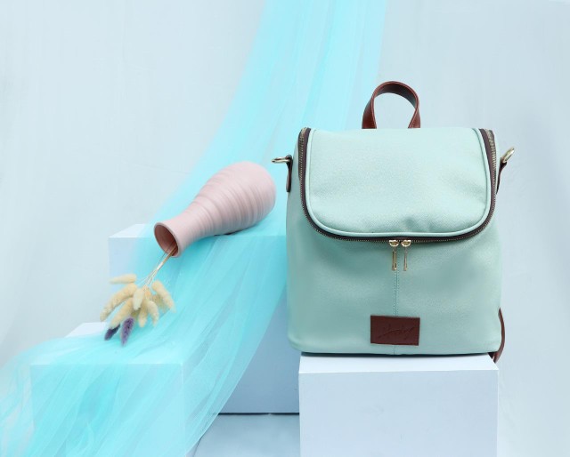 Tempat Gelas Full Resleting, Alas Full Triplek