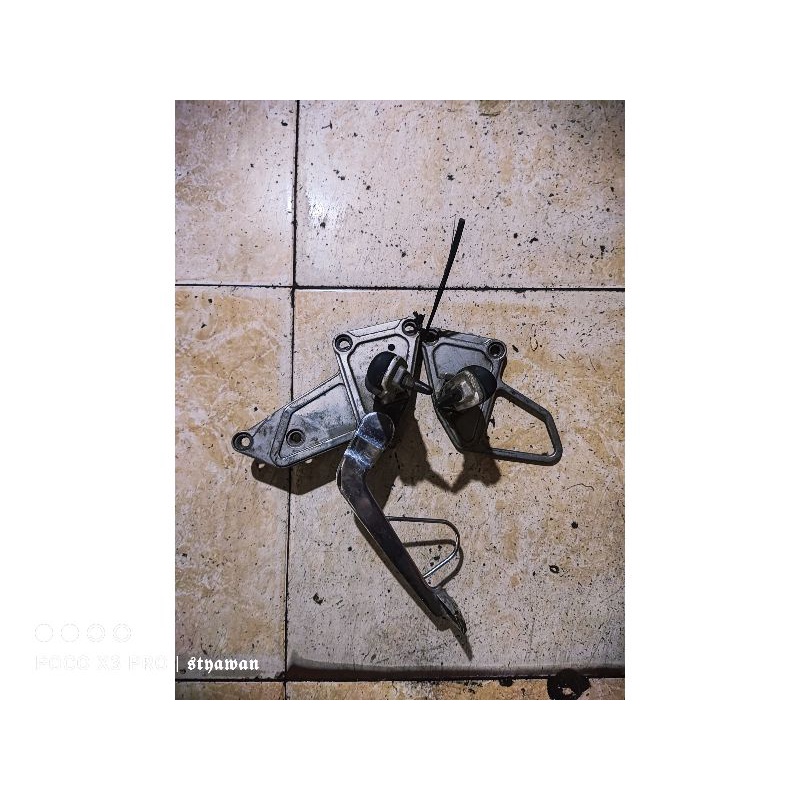 FOOTSTEP POSTEP DEPAN KANAN KIRI NINJA R SS ORIGINAL