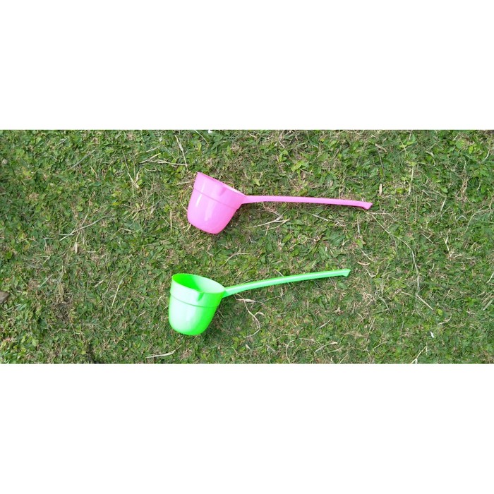 GAYUNG PLASTIK / MANDI GAGANG PANJANG KECIL