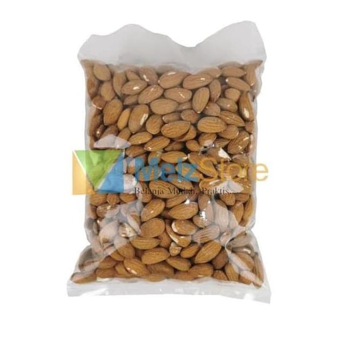 

Cuci Gudang Awal Tahun 500Gr Kacang Almond Panggang Kupas Blue Diamond Melina_Galeri