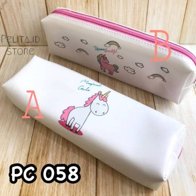 

Tempat Pensil Motif Pink Unicorn