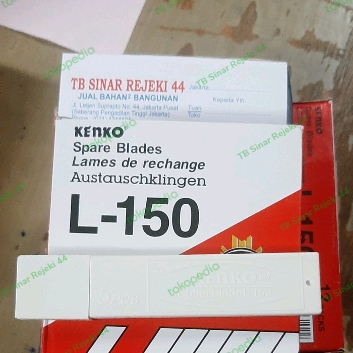 

Dijual Mata Cutter Kenko Blade L-150 [Isi : 5 Pcs] Lebar 18 Mm Panjang 10 Cm Diskon