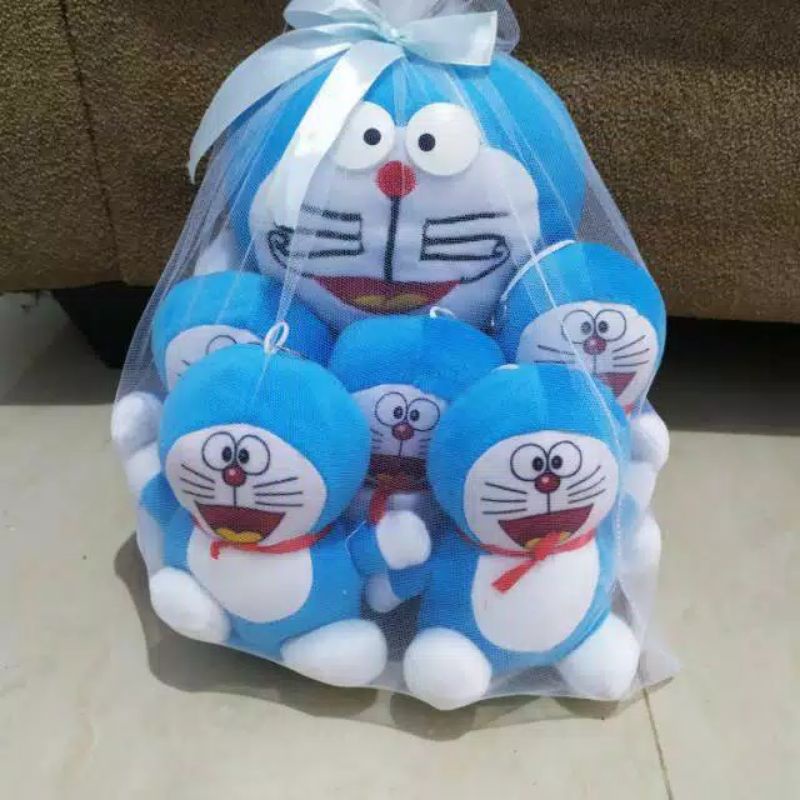 Boneka Beranak Doraemon / Parsel boneka doraemon