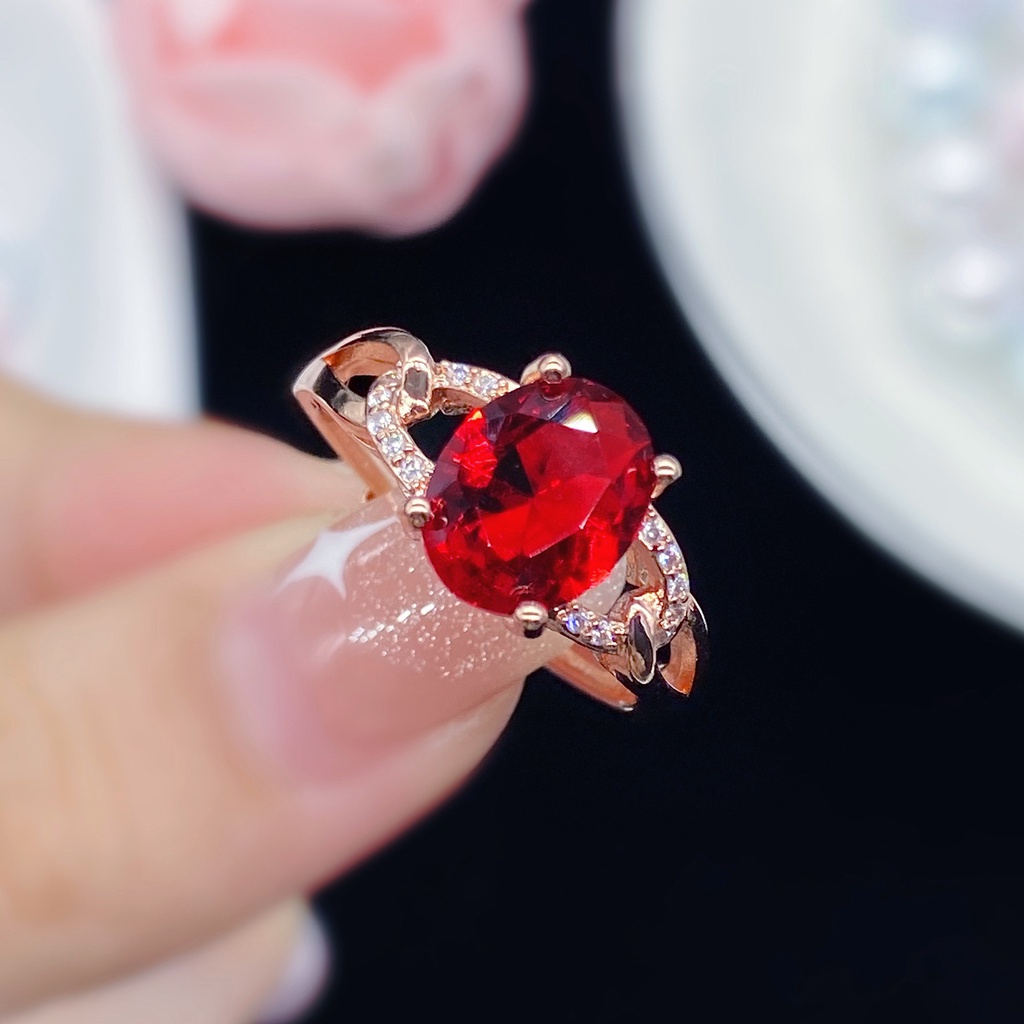 Cincin Kristal Berlian Ruby Rose Gold Bahan Titanium Steel Untuk Wanita