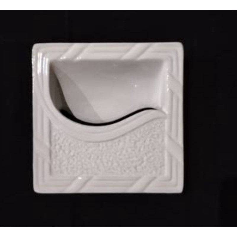 lubang angin dinding keramik roster 20x20 colonial white