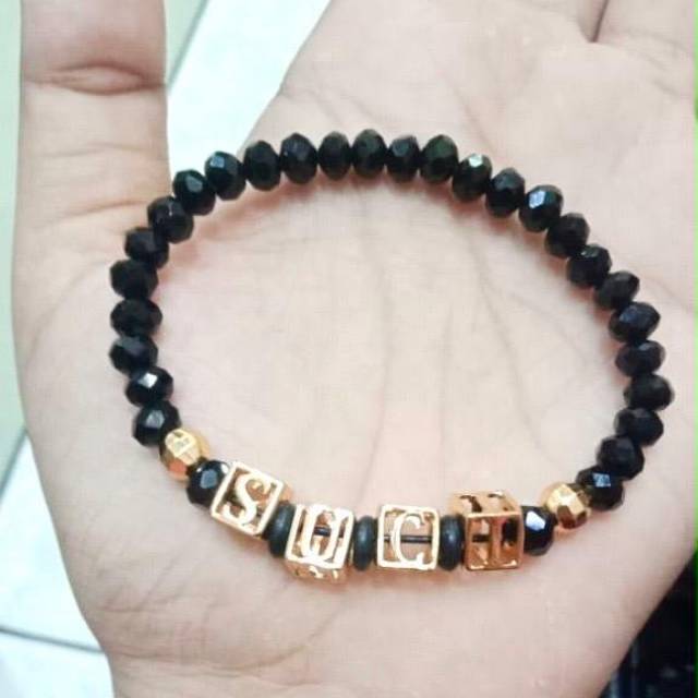 Gelang nama gelang kristal gelang alphabet gelang huruf gelang inisial gelang adjad