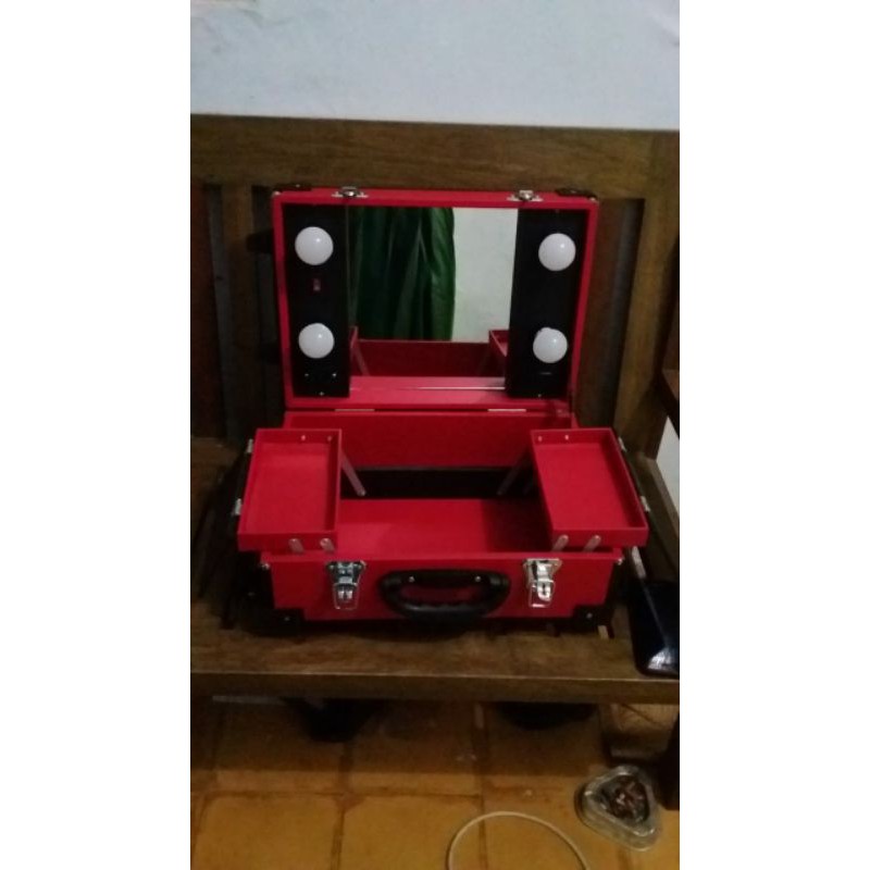 BEAUTYCASE MINI MERAH HITAM 4 LAMPU