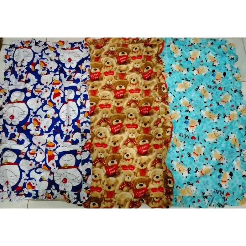 sarung bantal cinta / sarung bantal besar / sarung bantal karakter / sarung bantal ukuran 45cmx95cm