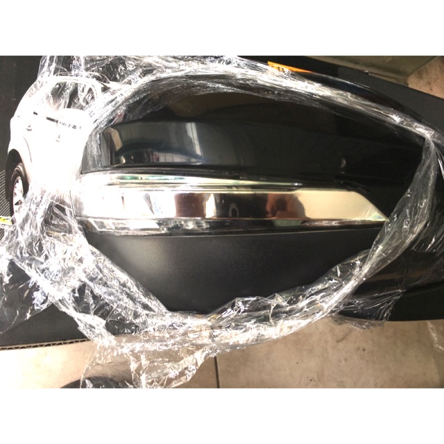 Spion avanza veloz 2012 electric hitam + lampu